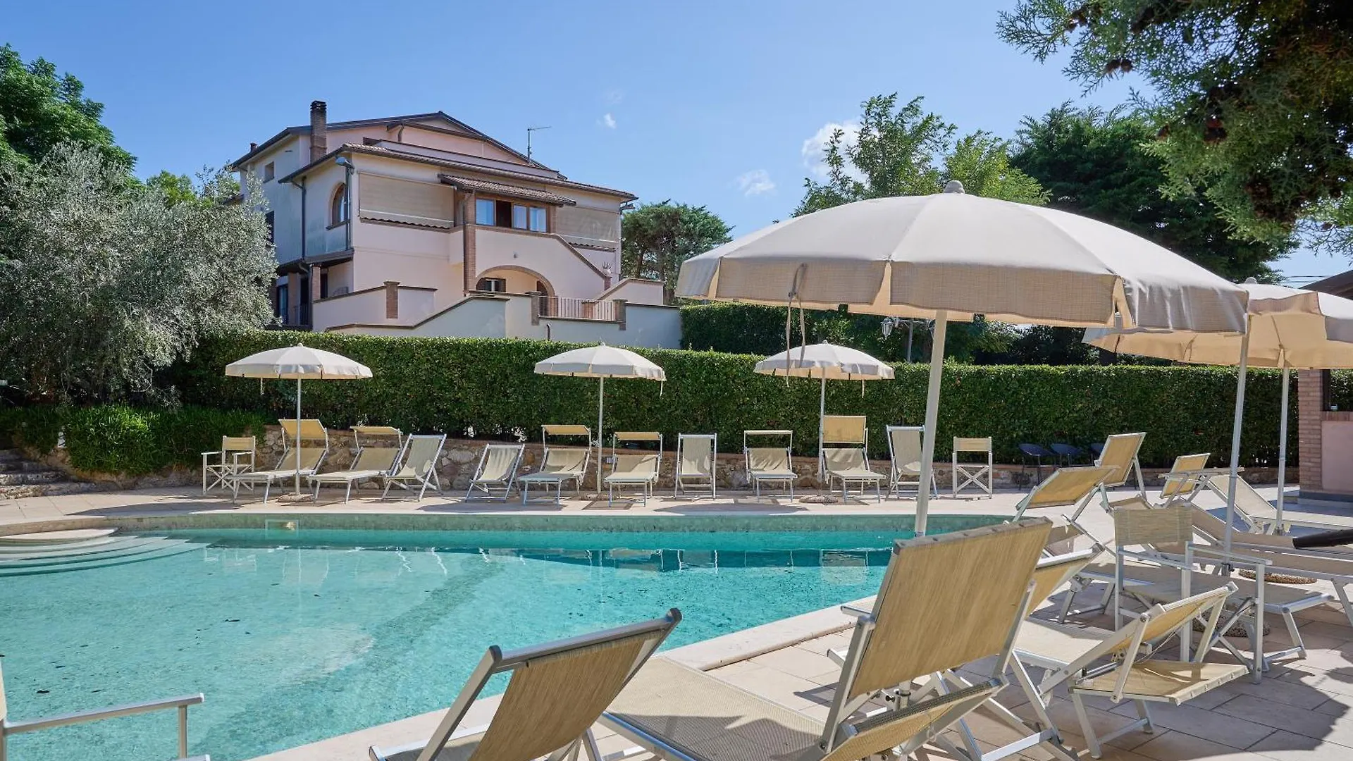 Grigio - Euroappartamenti San Vincenzo