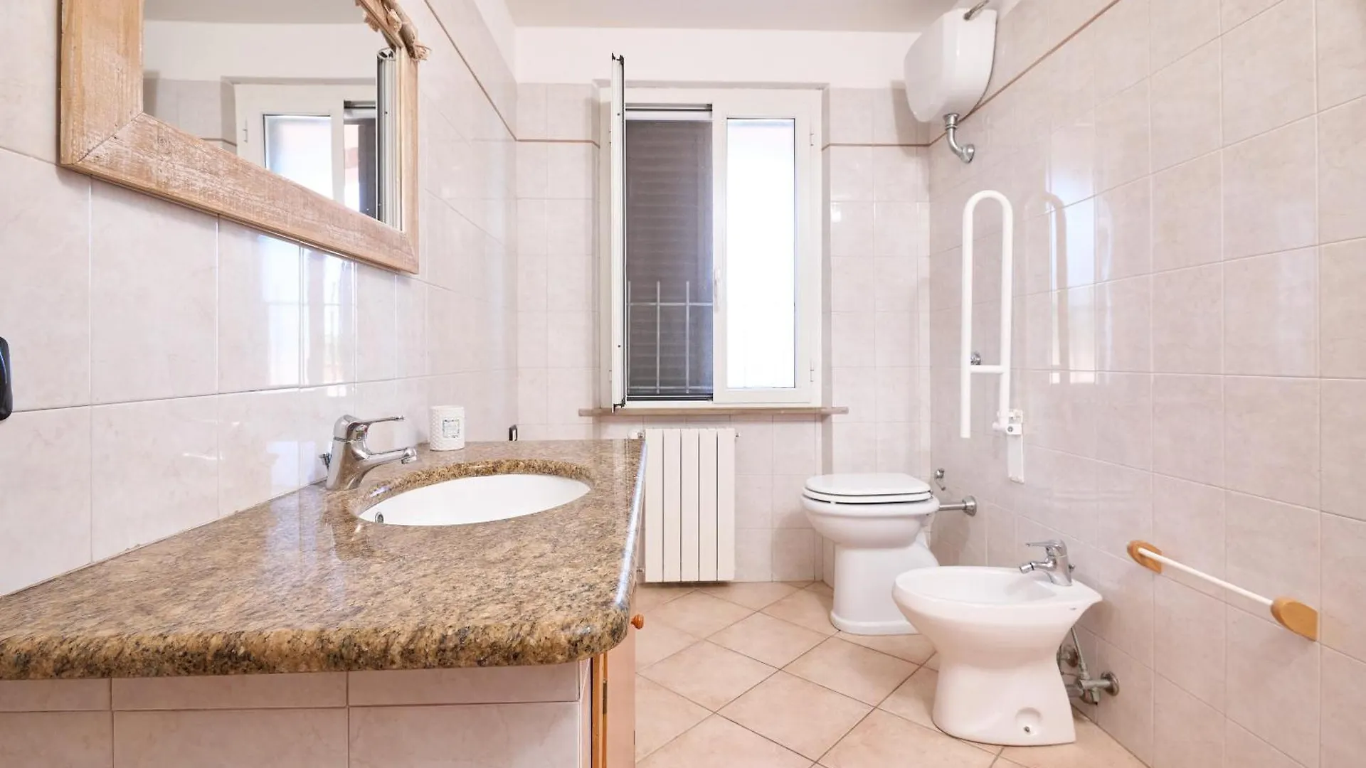 Grigio - Euroappartamenti San Vincenzo Apartment